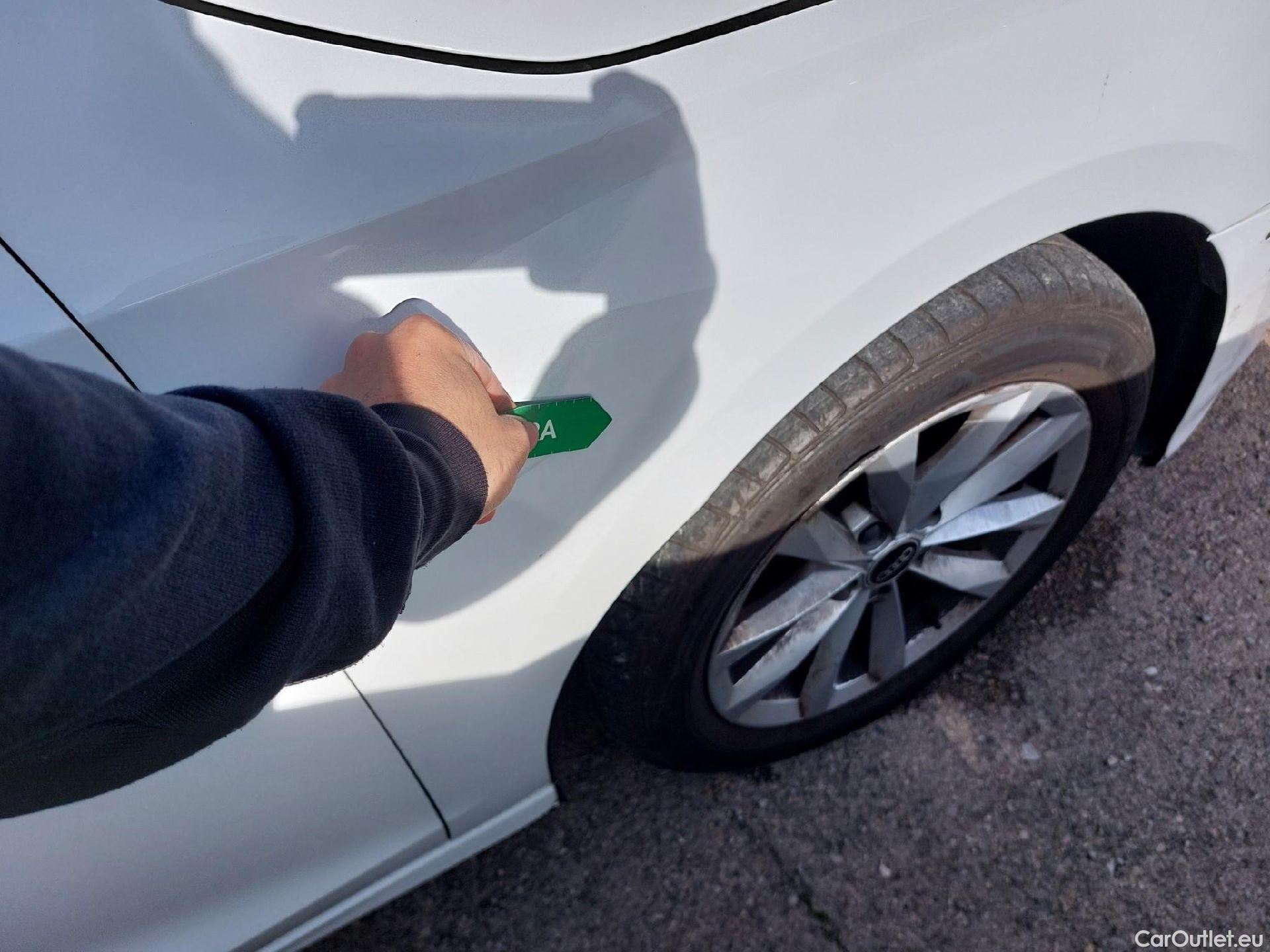  Audi  A3 AUDI  / 2020 / 5P / berlina con portón Sportback 30 TFSI 81kW (110CV) S tronic #46