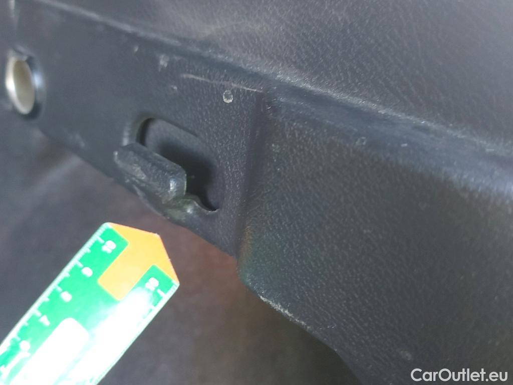  Nissan  Qashqai NISSAN  / 2021 / 5P / todoterreno DIG-T 116kW (158CV) mHEV Xtronic Acenta #40