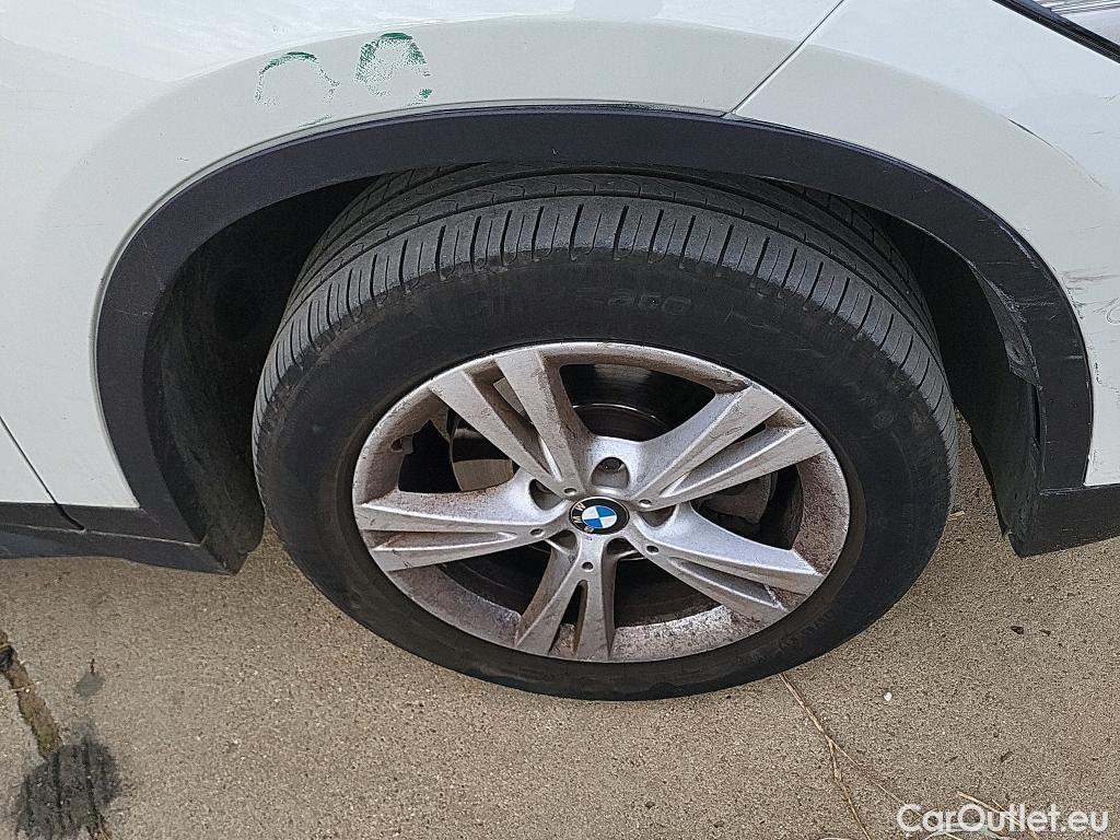  Bmw  X1 BMW  / 2015 / 5P / todoterreno sDrive18d #31