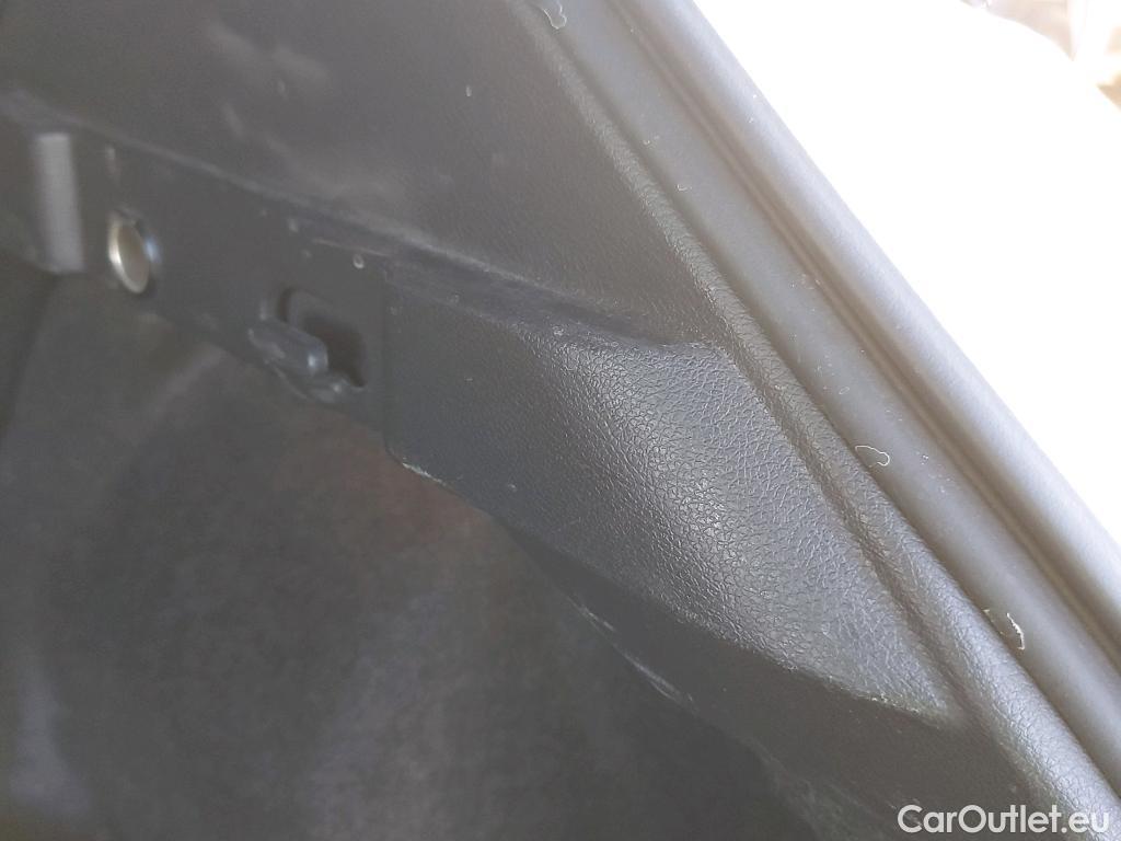  Nissan  Qashqai NISSAN  / 2021 / 5P / todoterreno DIG-T 116kW (158CV) mHEV Xtronic Acenta #39