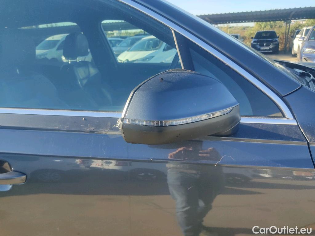  Audi  Q7 AUDI  / 2015 / 5P / todoterreno Sport 45 TDI 170kW (232CV) quat. tiptro. #13