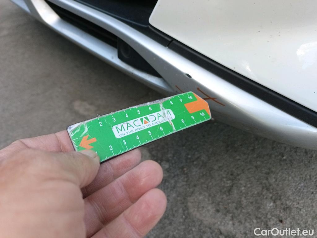  Peugeot  5008 PEUGEOT  / 2017 / 5P / todoterreno GT-Line BlueHDi 96kW (130CV) S&S EAT8 #6