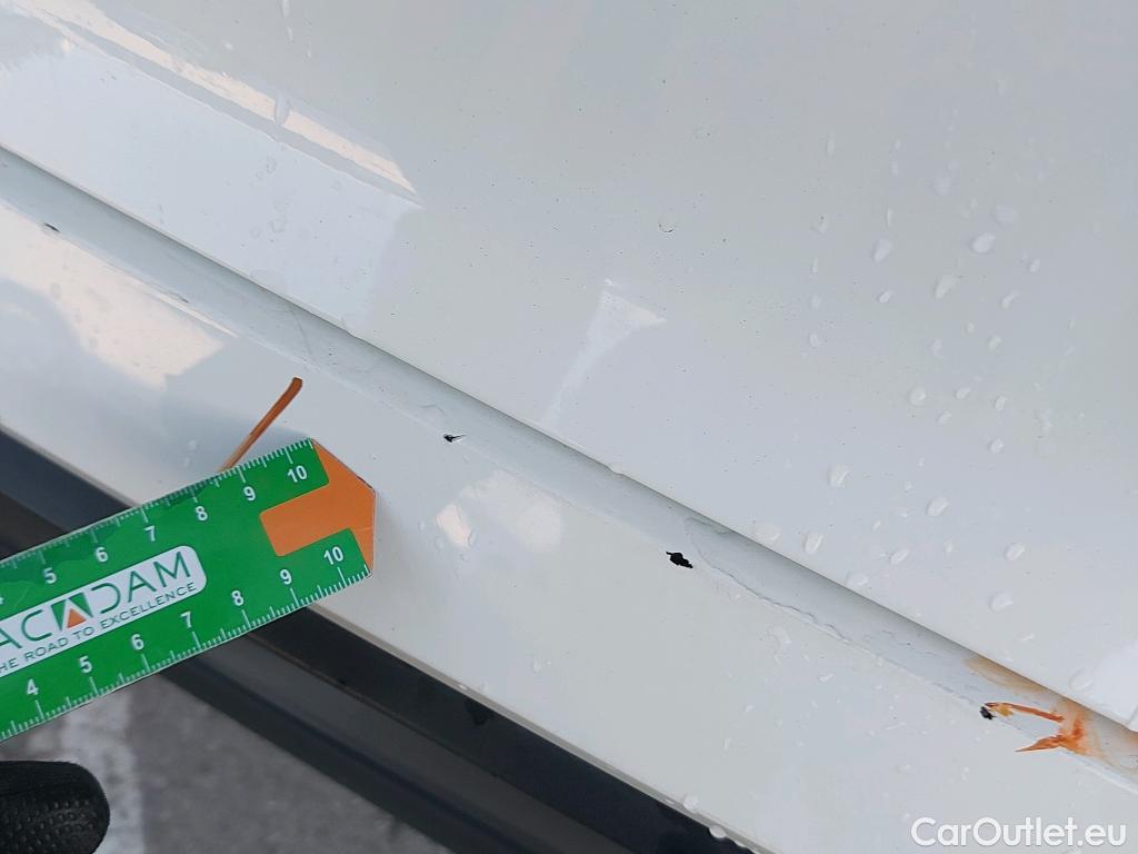  Nissan  Qashqai NISSAN  / 2021 / 5P / todoterreno DIG-T 116kW (158CV) mHEV Xtronic Acenta #44