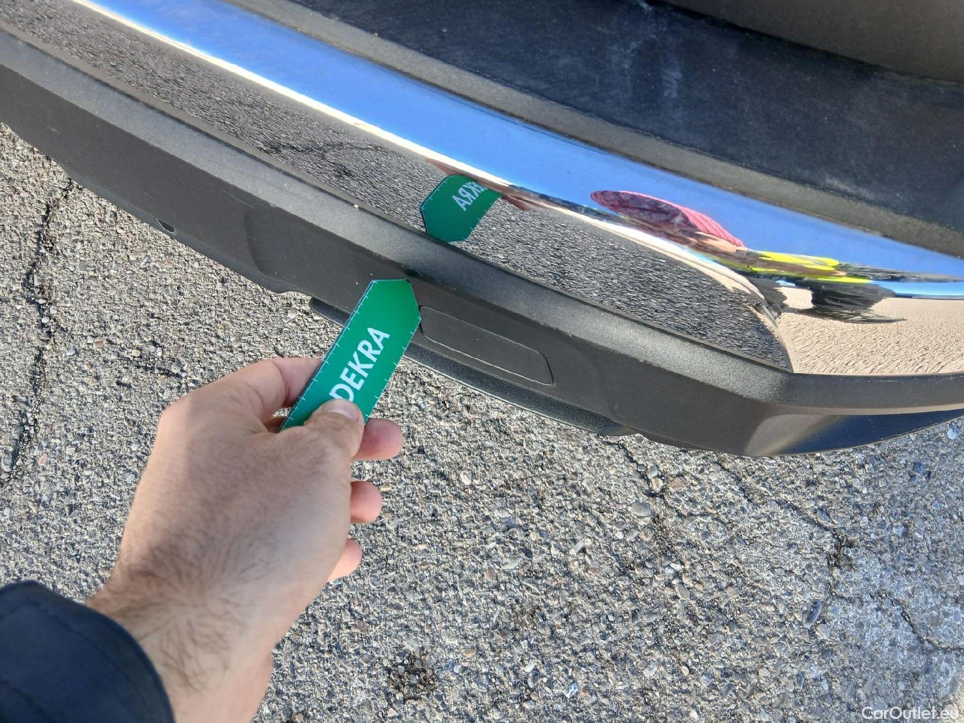  Peugeot  3008 PEUGEOT  Hybrid / 2020 / 5P / todoterreno 225 e-EAT8 Allure #14