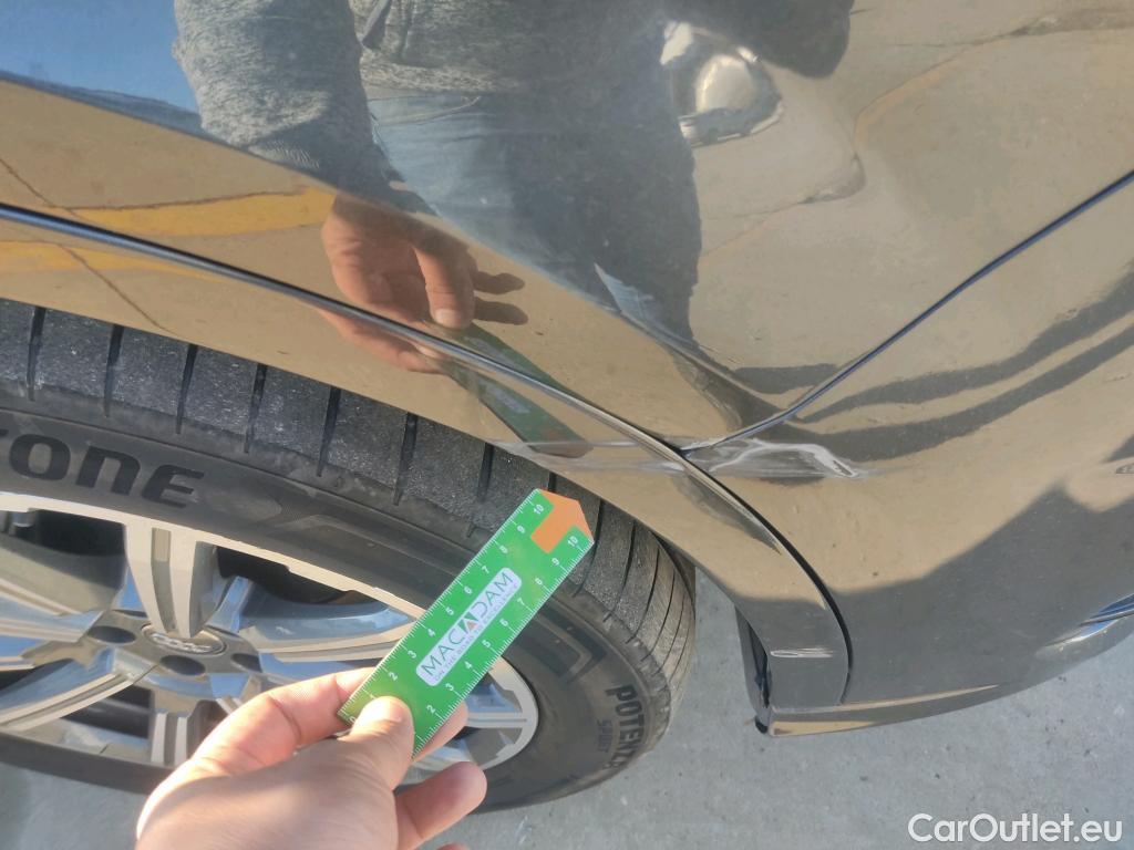  Audi  Q7 AUDI  / 2015 / 5P / todoterreno Sport 45 TDI 170kW (232CV) quat. tiptro. #11