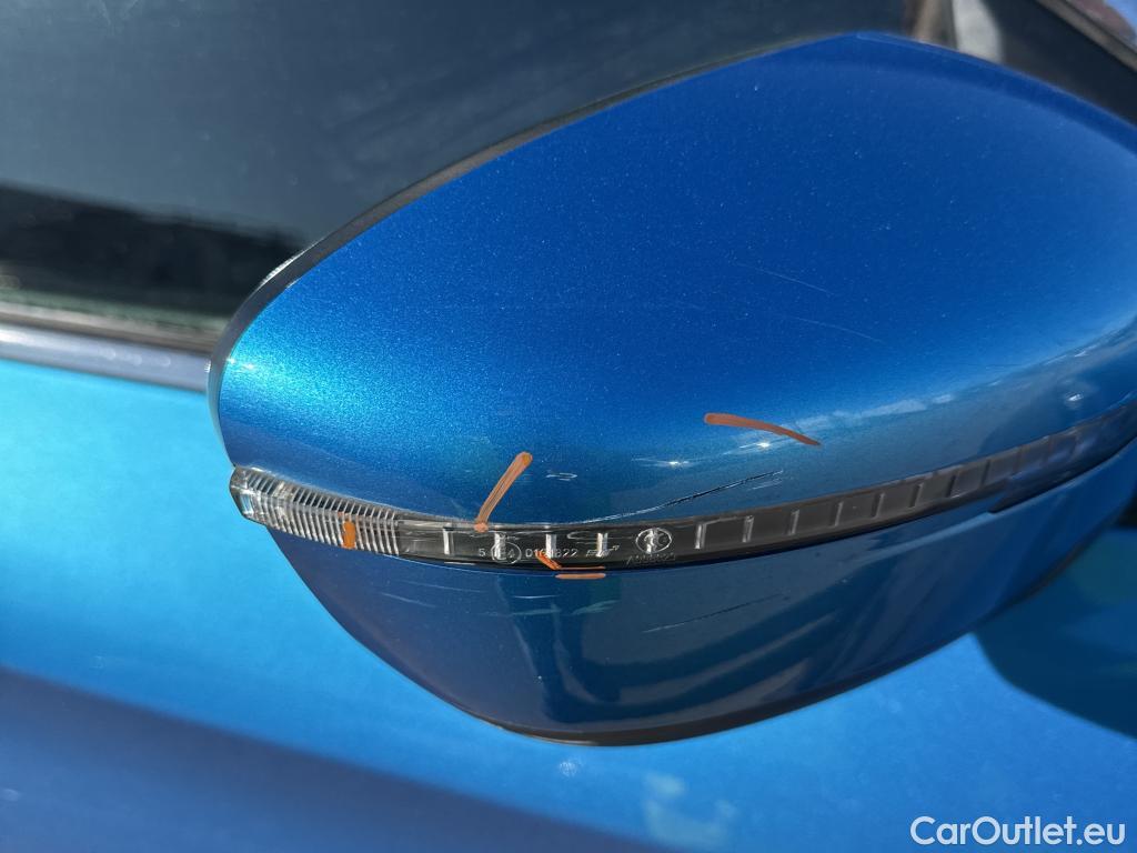  Nissan  Qashqai NISSAN  / 2017 / 5P / todoterreno DIG-T 117 kW (160 CV) E6D DCT ACENTA #36