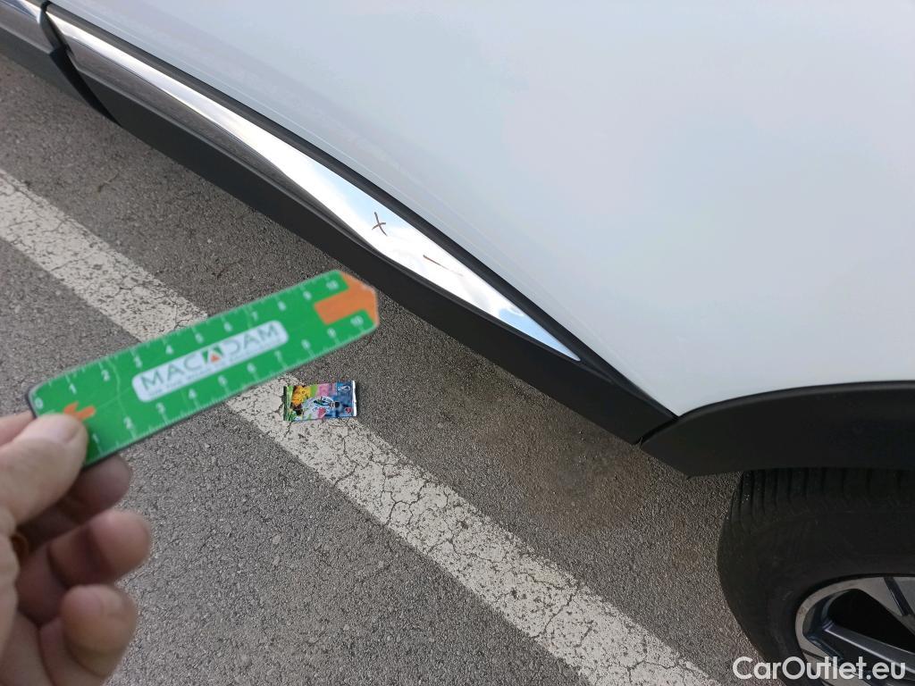  Peugeot  5008 PEUGEOT  / 2017 / 5P / todoterreno GT-Line BlueHDi 96kW (130CV) S&S EAT8 #1