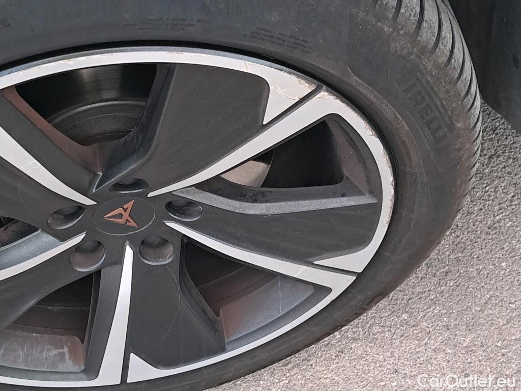  Cupra  Formentor CUPRA  / 2020 / 5P / todoterreno 1.4 e-Hybrid 150kW (204 CV) DSG (AC) #2