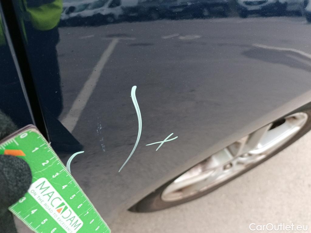  Ford  Focus FORD  / 2018 / 5P / berlina con portón 1.5 Ecoblue 70kW Trend+ #14