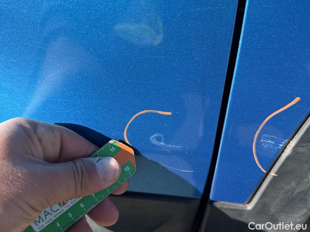  Nissan  Qashqai NISSAN  / 2017 / 5P / todoterreno DIG-T 117 kW (160 CV) E6D DCT ACENTA #19