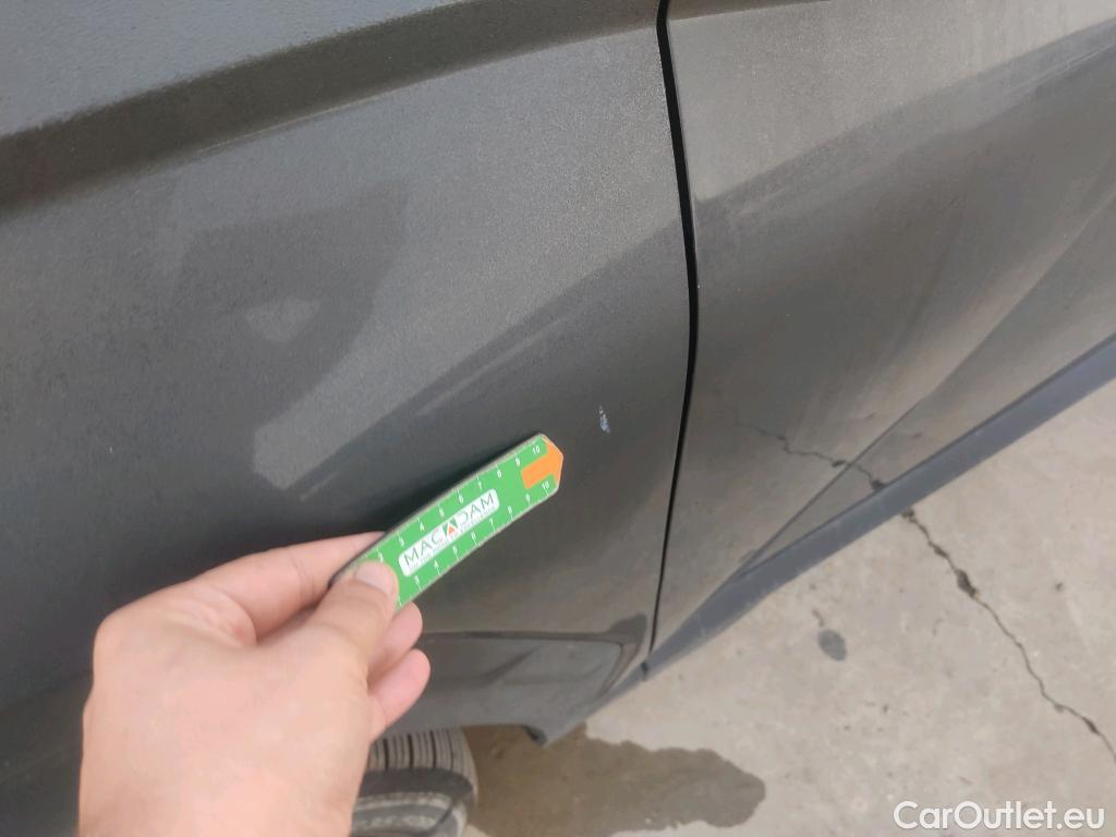  Hyundai  Tucson HYUNDAI  / 2020 / 5P / todoterreno 1.6 TGDI 169kW HEV Tecno Auto 2C #21