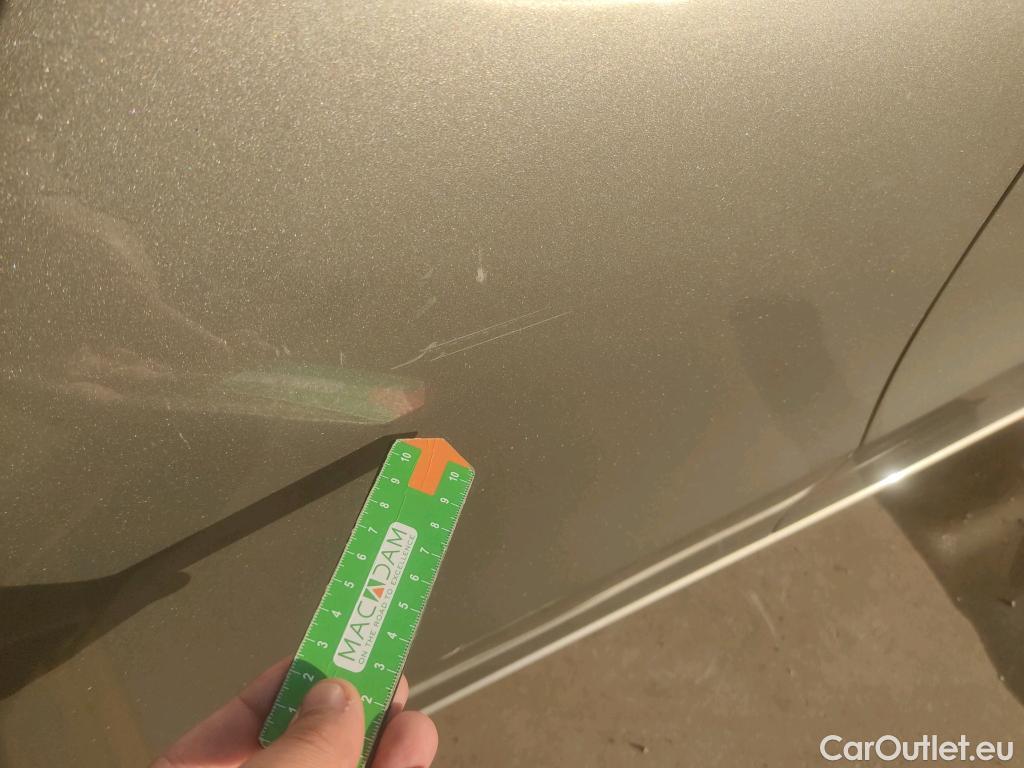  Mercedes  A-Klasse MERCEDES-BENZ Clase A / 2018 / 5P / berlina con portón A 180 d #10