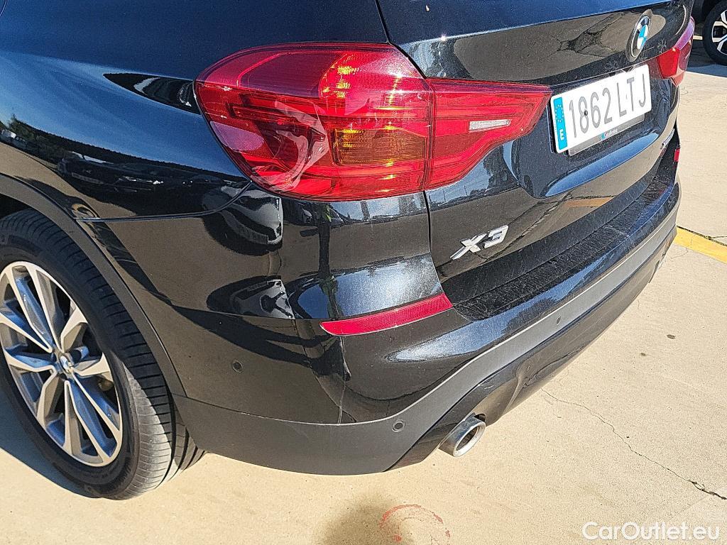  Bmw  X3 BMW  / 2017 / 5P / xDrive20d (AC2) #9