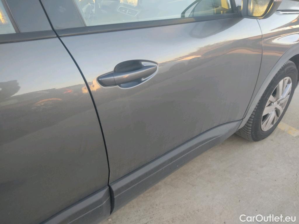  Peugeot  3008 PEUGEOT  / 2020 / 5P / 1.5 BlueHDi 96kW (130CV) S&S Active Pack #23