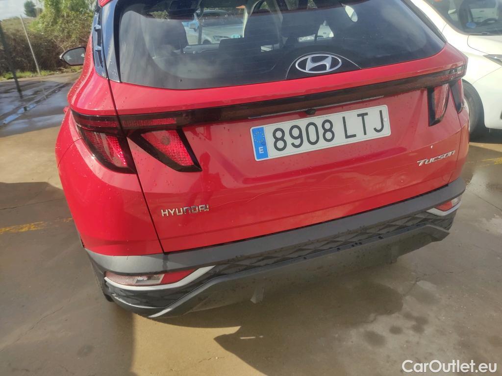  Hyundai  Tucson HYUNDAI  / 2020 / 5P / todoterreno 1.6 CRDI 85kW (115CV) Klass #3