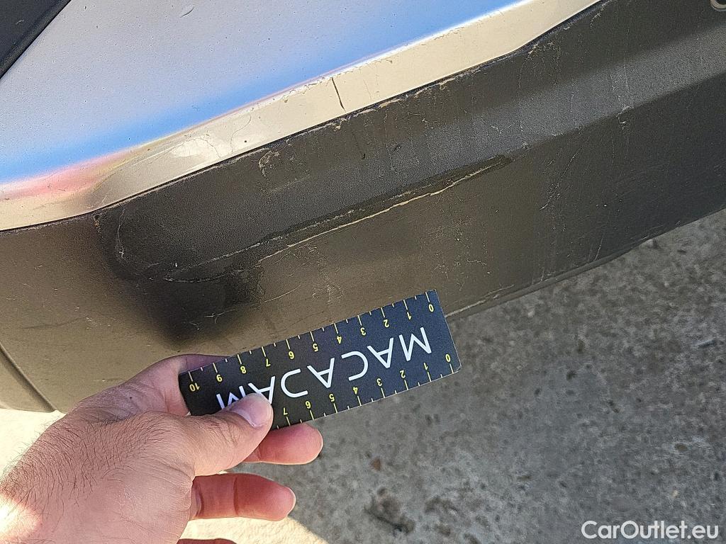  Peugeot  2008 PEUGEOT  / 2019 / 5P / todoterreno Active BlueHDI 81kW (110CV) #2