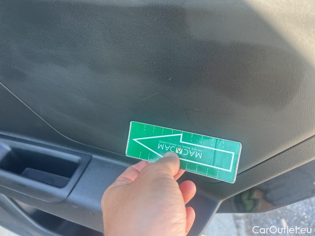  Opel  Mokka OPEL  / 2020 / 5P / todoterreno 1.2 T 96kW (130CV) Business Elegance Aut #24