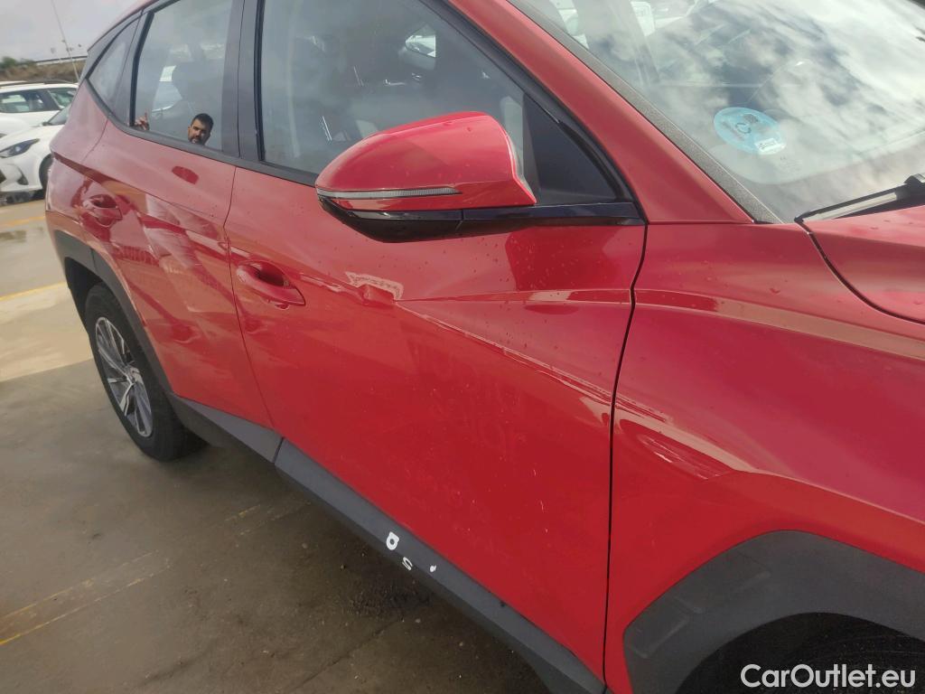  Hyundai  Tucson HYUNDAI  / 2020 / 5P / todoterreno 1.6 CRDI 85kW (115CV) Klass #13