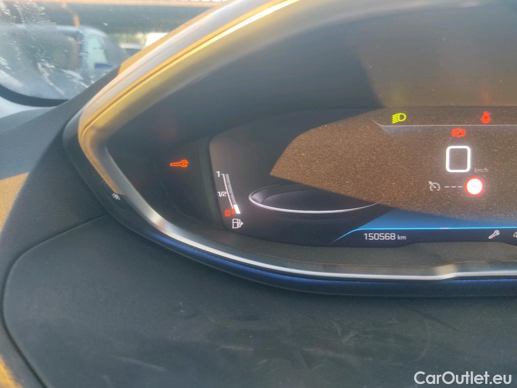  Peugeot  3008 PEUGEOT  / 2020 / 5P / 1.5 BlueHDi 96kW (130CV) S&S Active Pack #12