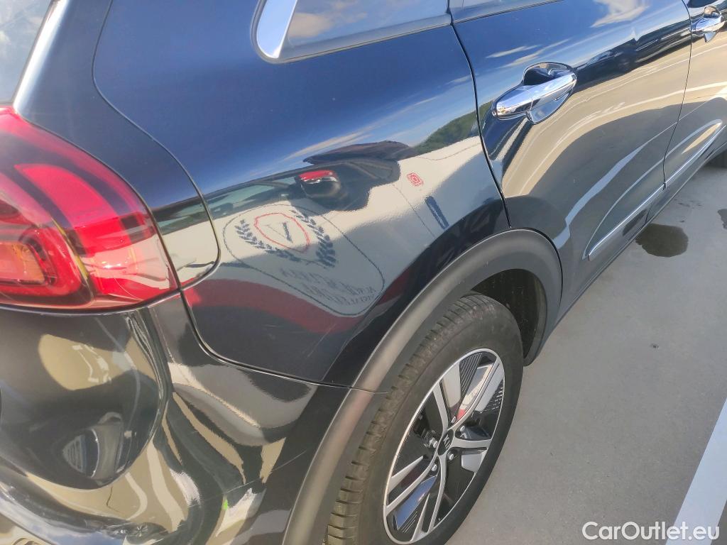  KIA  Niro KIA  1.6 GDi PHEV 104kW (141CV) Drive (AC) #14