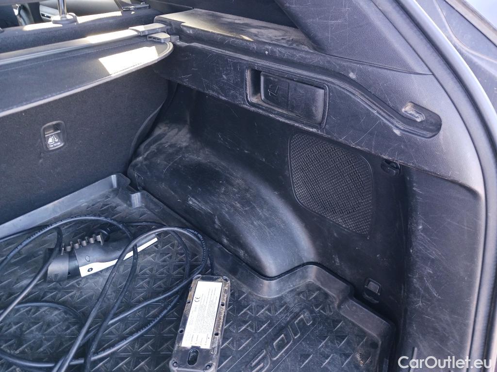  Hyundai  Tucson HYUNDAI  / 2020 / 5P / todoterreno 1.6 TGDI PHEV 195kW Tecno Sky Auto 4x4 #26