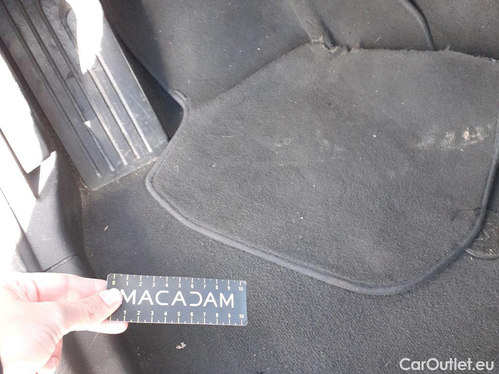  Bmw  X3 BMW  / 2017 / 5P / todoterreno sDrive18d #23