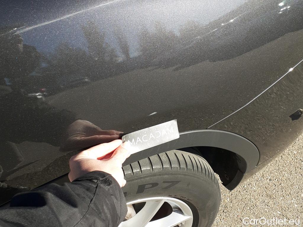  Bmw  X3 BMW  / 2017 / 5P / todoterreno sDrive18d #8