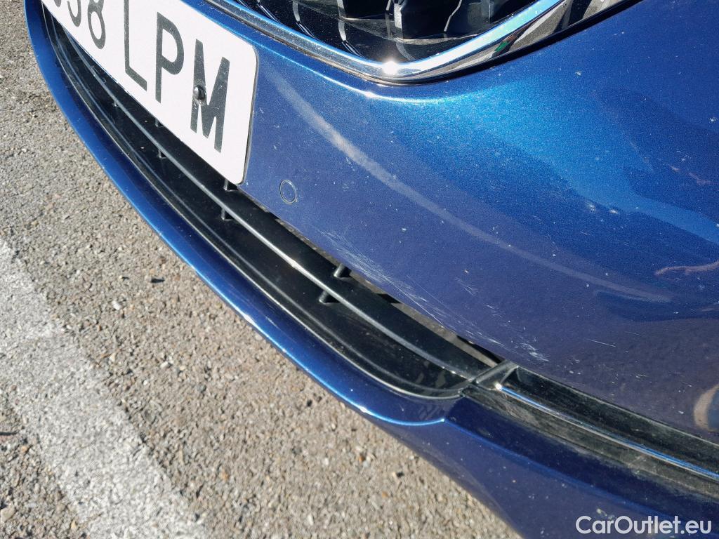  Bmw  Serie 5 BMW  / 2020 / 4P / sedán 530e #9