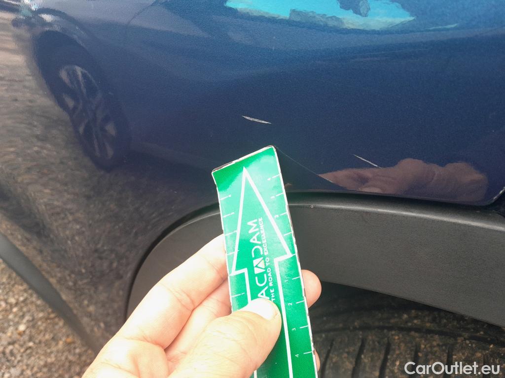  Bmw  X3 BMW  / 2017 / 5P / todoterreno sDrive18d #13