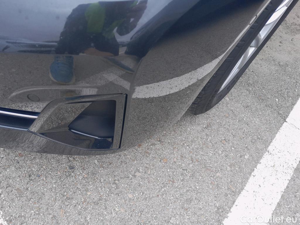  Bmw  Serie 5 BMW  / 2020 / 4P / sedán 520dA #3