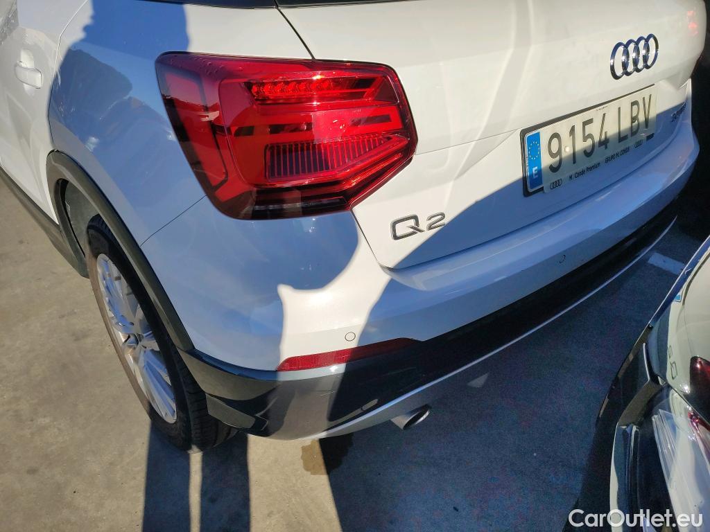  Audi  Q2 AUDI  / 2016 / 5P / todoterreno Design 30 TFSI 85kW (116CV) (AC) #11