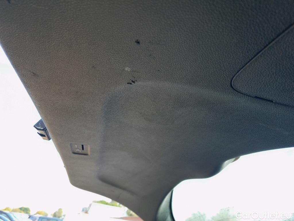  KIA  Niro KIA  1.6 GDi PHEV 104kW (141CV) Drive (AC) #26