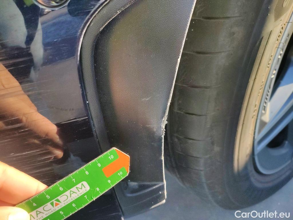  Mercedes  G-Klasee MERCEDES-BENZ GLC Coupé / 2019 / 5P / coupé GLC 300 de 4MATIC #31