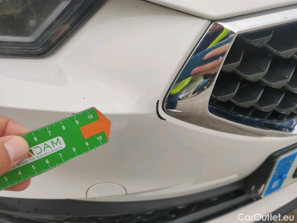  Land Rover  Discovery SEAT Nuevo León / 2020 / 5P / berlina con portón 2.0 TDI 110kW DSG-7 Style Go(SP) #40