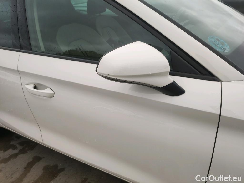  Land Rover  Discovery SEAT Nuevo León / 2020 / 5P / berlina con portón 2.0 TDI 110kW DSG-7 Style Go(SP) #41