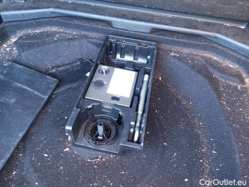  Peugeot  3008 PEUGEOT  / 2020 / 5P / 1.5 BlueHDi 96kW (130CV) S&S Active Pack #4