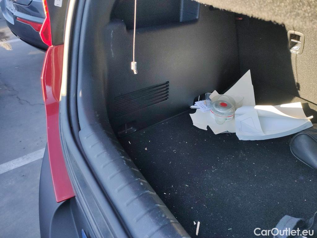  KIA  STONIC KIA  / 2017 / 5P / todoterreno 1.0 T-GDi 74kW (100CV) MHEV iMT Concept #7