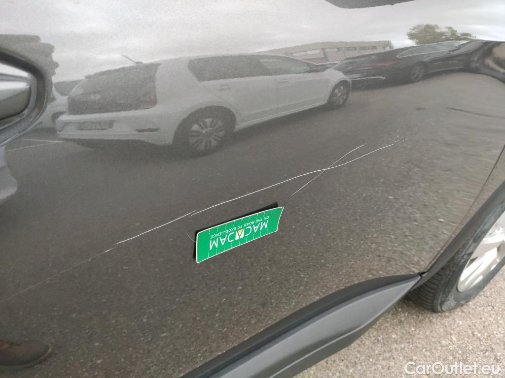  Peugeot  3008 PEUGEOT  / 2020 / 5P / todoterreno 1.5 BlueHDi 96kW (130CV) S&S Active Pack (AC3) #19