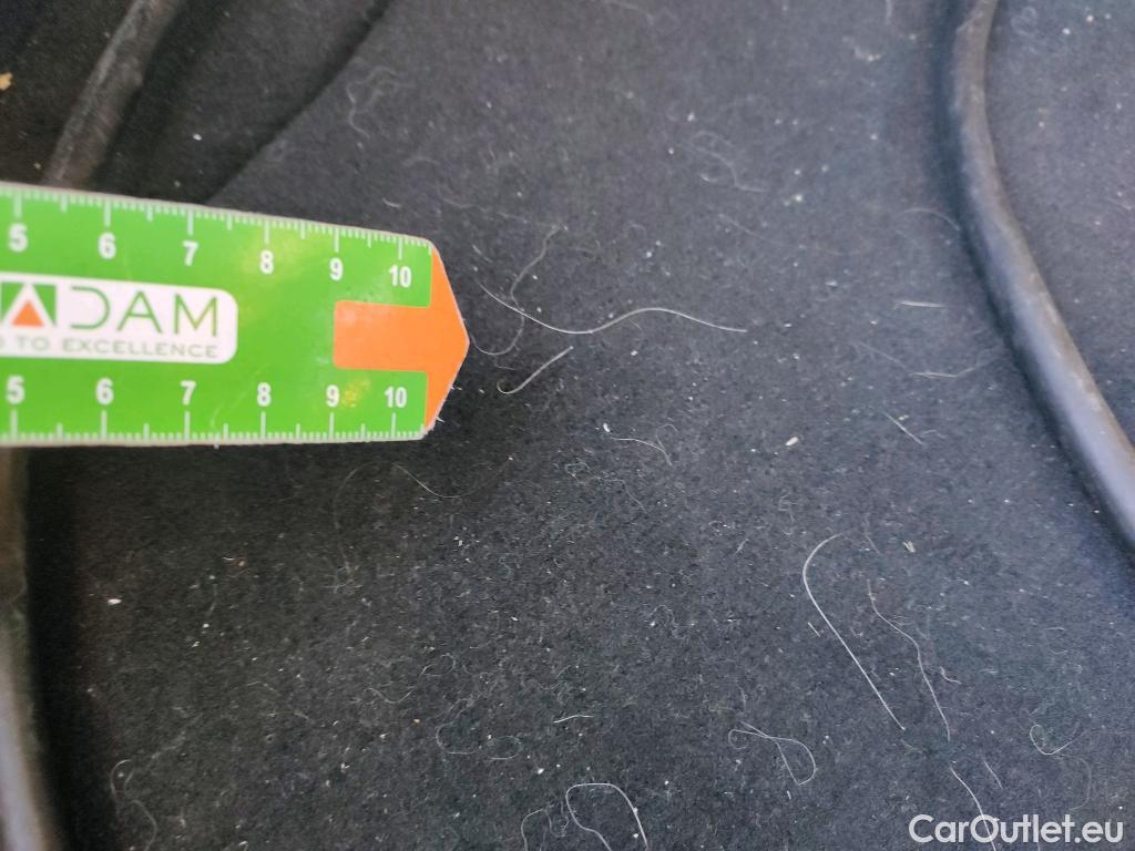  Mercedes  G-Klasee MERCEDES-BENZ GLC Coupé / 2019 / 5P / coupé GLC 300 de 4MATIC #17