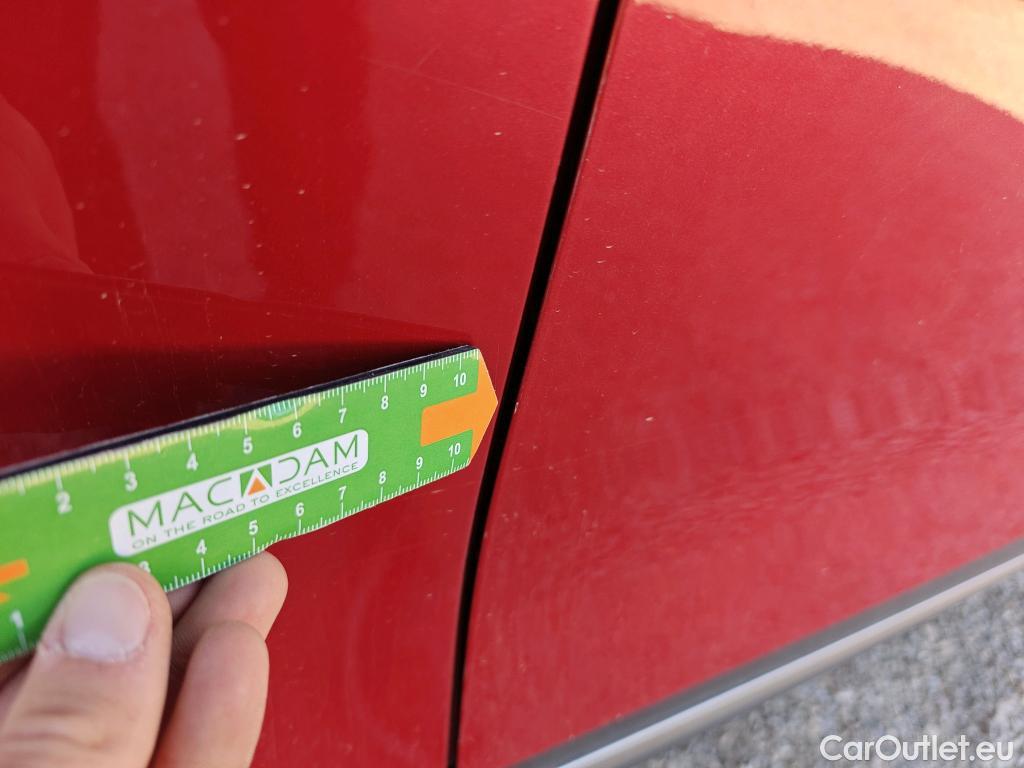  KIA  Sportage KIA  / 2022 / 5P / todoterreno 1.6 T-GDi HEV 171kW (230CV) Drive 4X2 #25