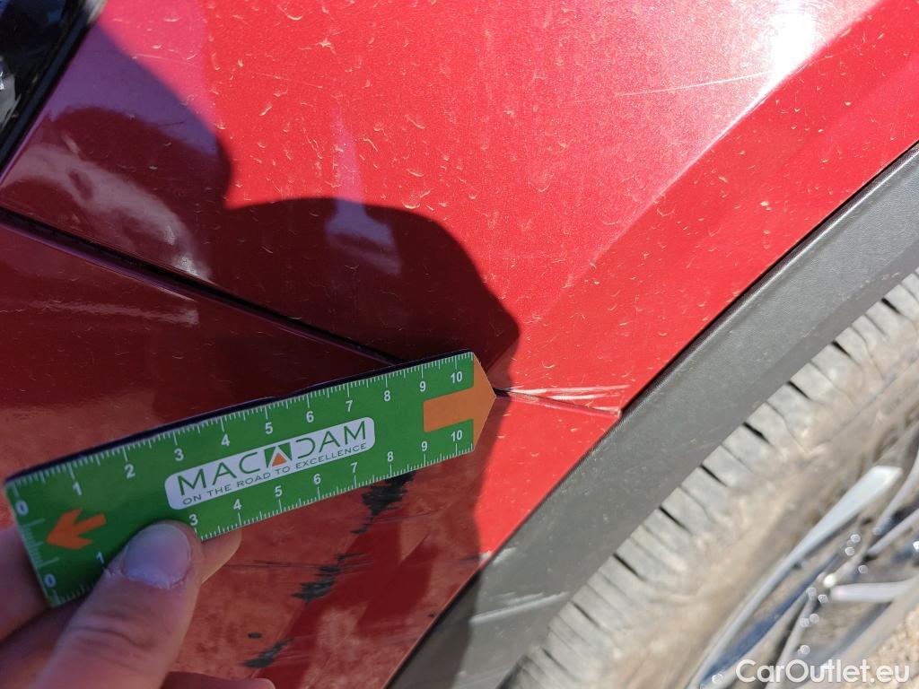  KIA  Sportage KIA  / 2022 / 5P / todoterreno 1.6 T-GDi HEV 171kW (230CV) Drive 4X2 #36