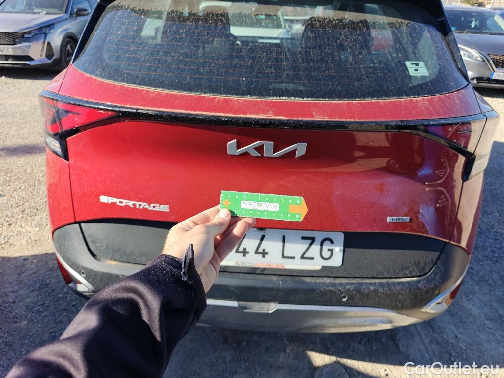  KIA  Sportage KIA  / 2022 / 5P / todoterreno 1.6 T-GDi HEV 171kW (230CV) Drive 4X2 #73