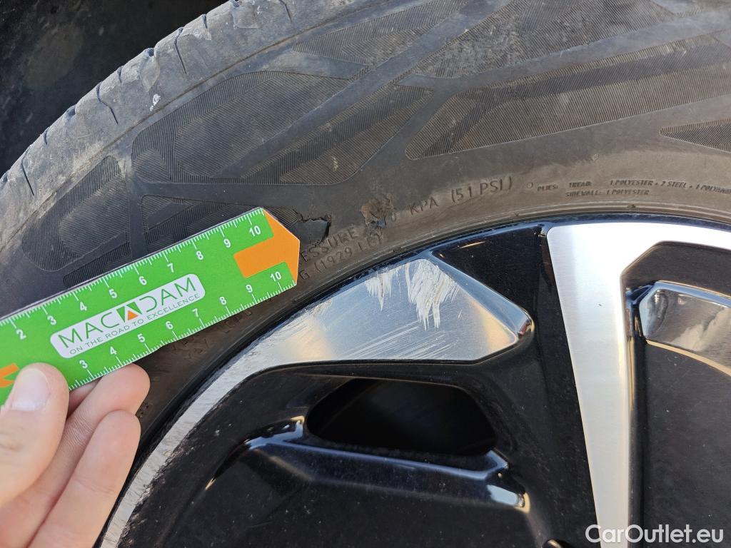  KIA  Sportage KIA  / 2022 / 5P / todoterreno 1.6 T-GDi HEV 171kW (230CV) Drive 4X2 #19