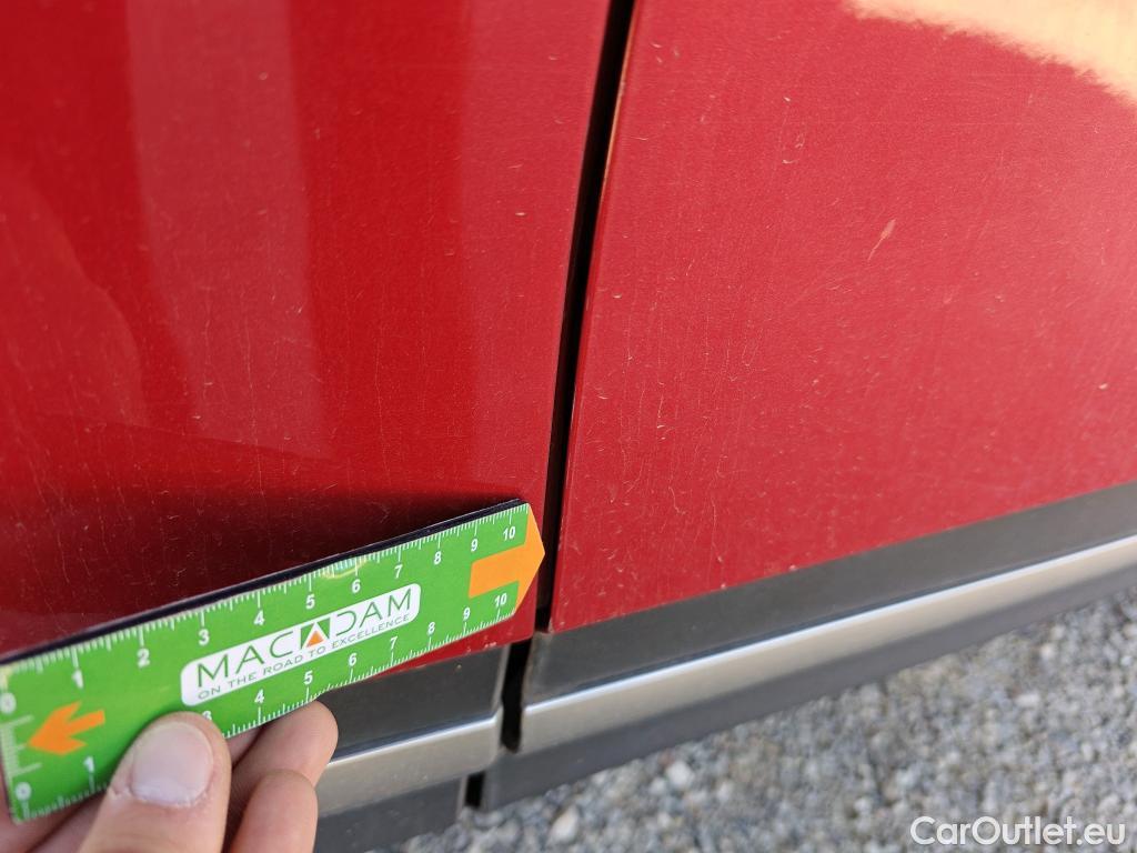  KIA  Sportage KIA  / 2022 / 5P / todoterreno 1.6 T-GDi HEV 171kW (230CV) Drive 4X2 #26