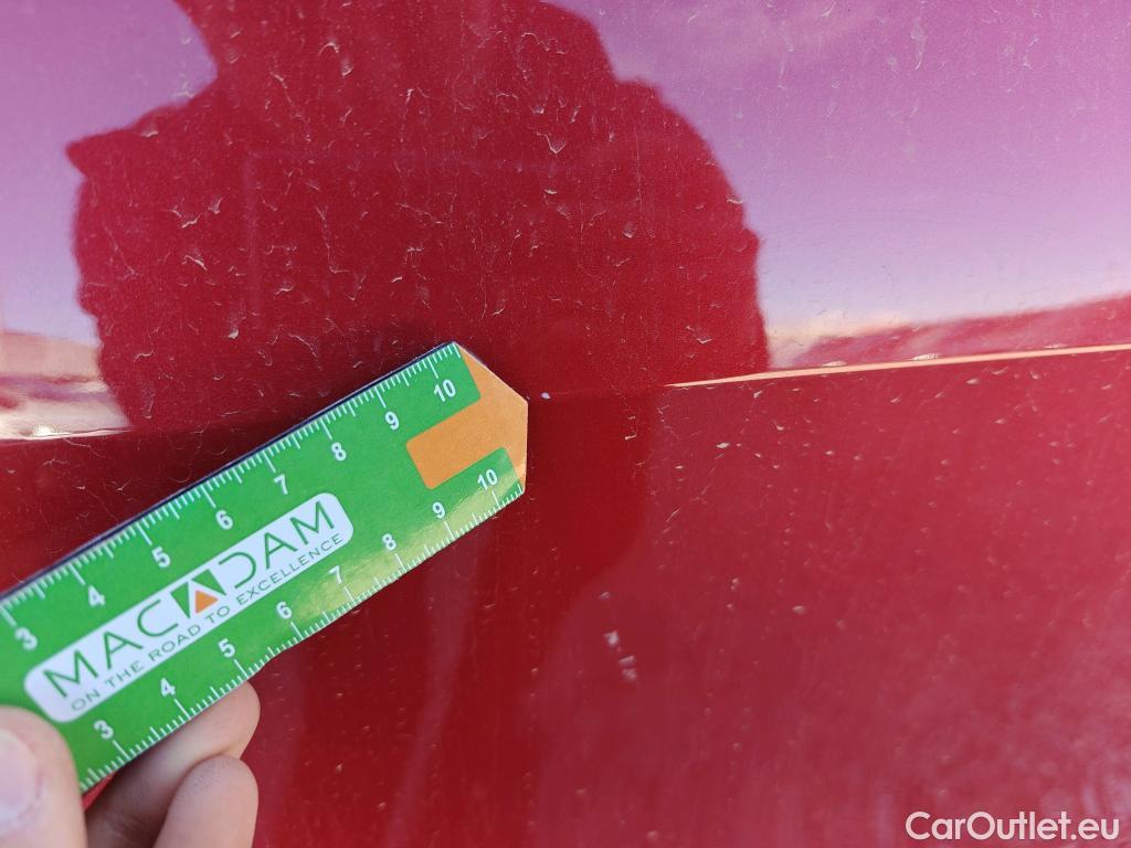  KIA  Sportage KIA  / 2022 / 5P / todoterreno 1.6 T-GDi HEV 171kW (230CV) Drive 4X2 #16