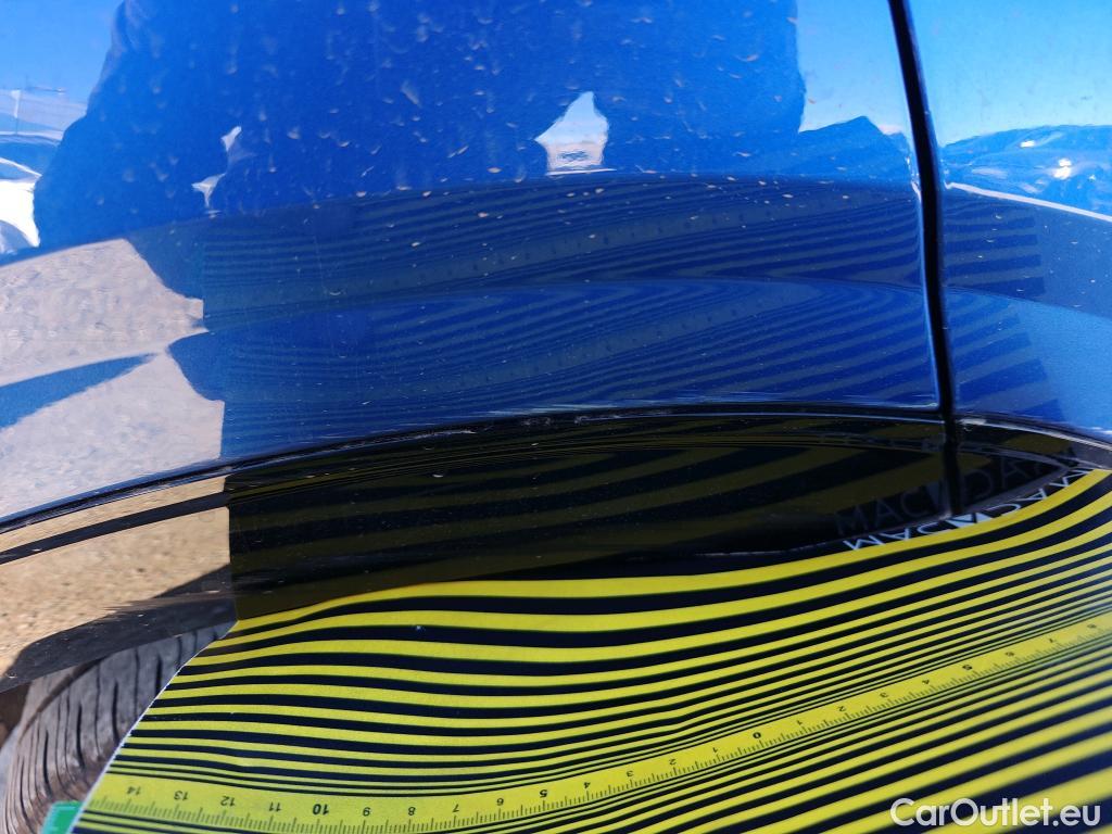  KIA  Sportage KIA  / 2022 / 5P / todoterreno 1.6 T-GDi HEV 171kW (230CV) GT-line 4X2 #17