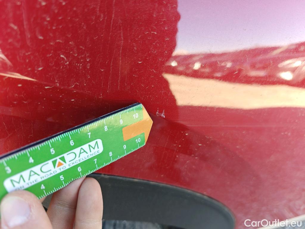  KIA  Sportage KIA  / 2022 / 5P / todoterreno 1.6 T-GDi HEV 171kW (230CV) Drive 4X2 #17