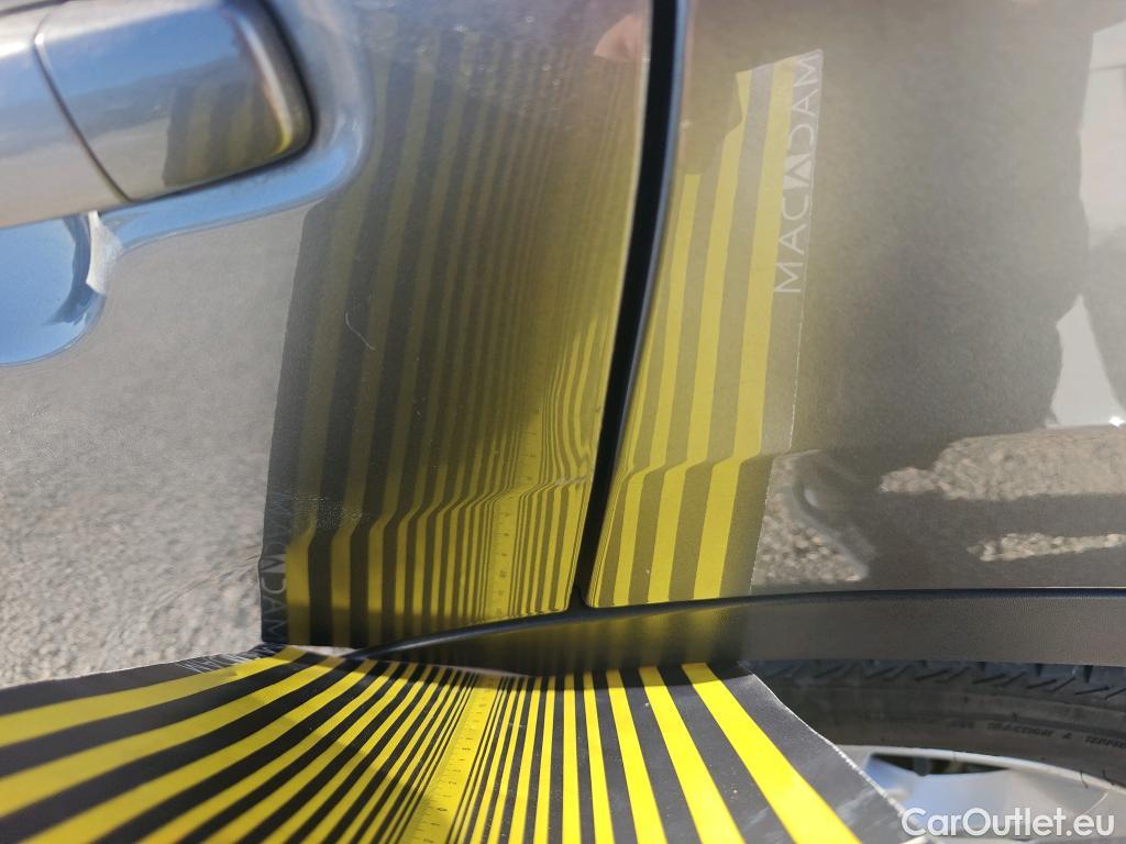  Nissan  Qashqai NISSAN  / 2017 / 5P / todoterreno dCi 85 kW (115 CV) E6D ACENTA (AC) #3