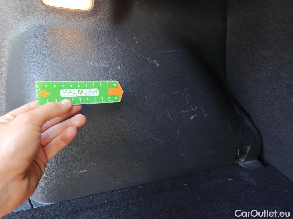  KIA  Sportage KIA  / 2022 / 5P / todoterreno 1.6 T-GDi HEV 171kW (230CV) Drive 4X2 #38