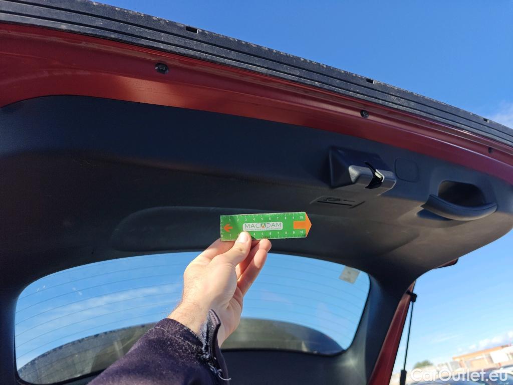  KIA  Sportage KIA  / 2022 / 5P / todoterreno 1.6 T-GDi HEV 171kW (230CV) Drive 4X2 #41